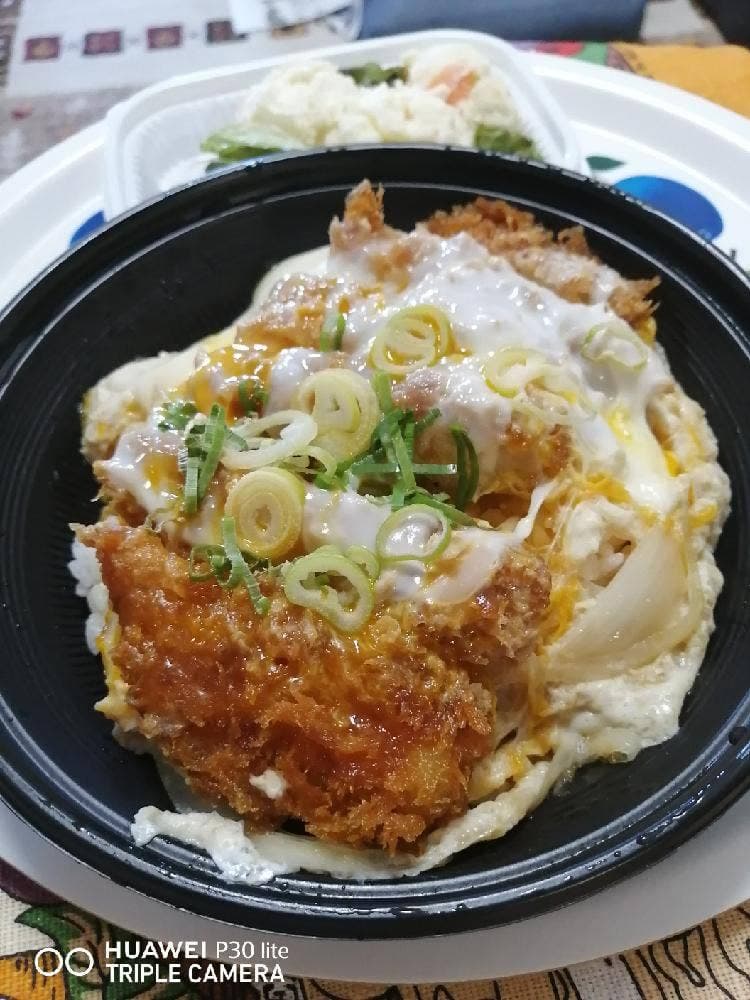 かつ丼屋 のぶお 博多店
