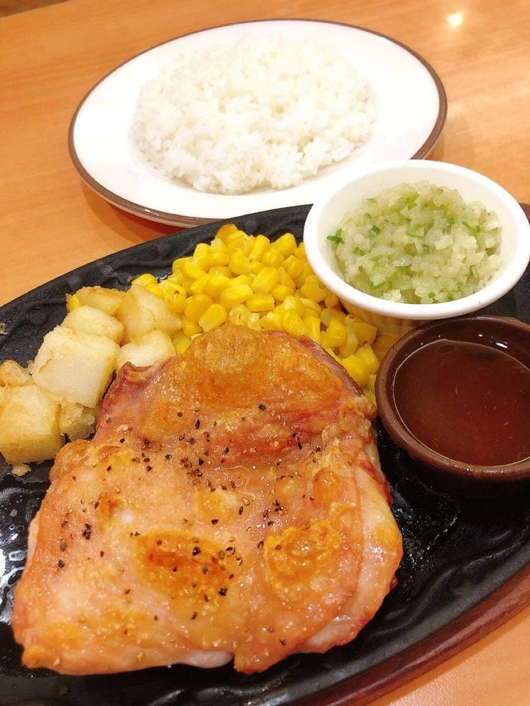 サイゼリヤ 池袋60階通り2号店