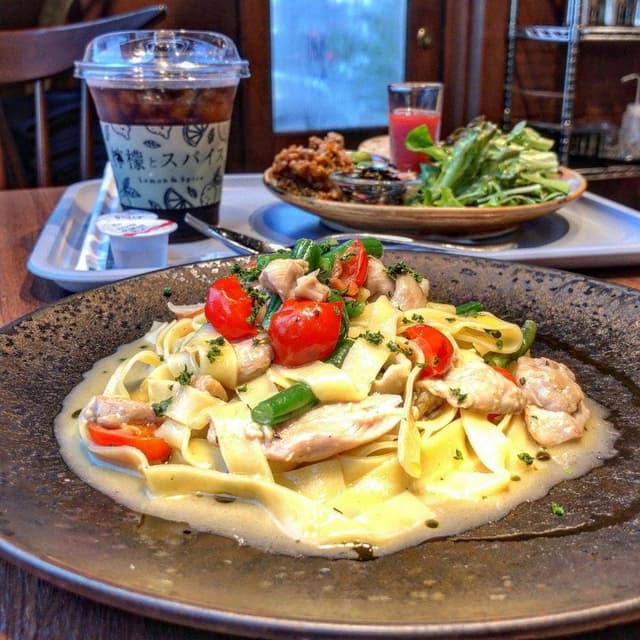 ワイン食堂トランク イタリアゴハン 小禄店 - サブ画像1