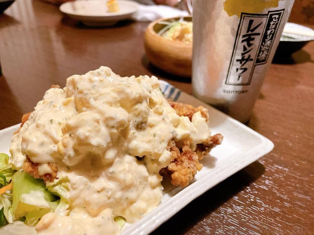 悶絶焼鳥酒家 はちまる。小倉本店