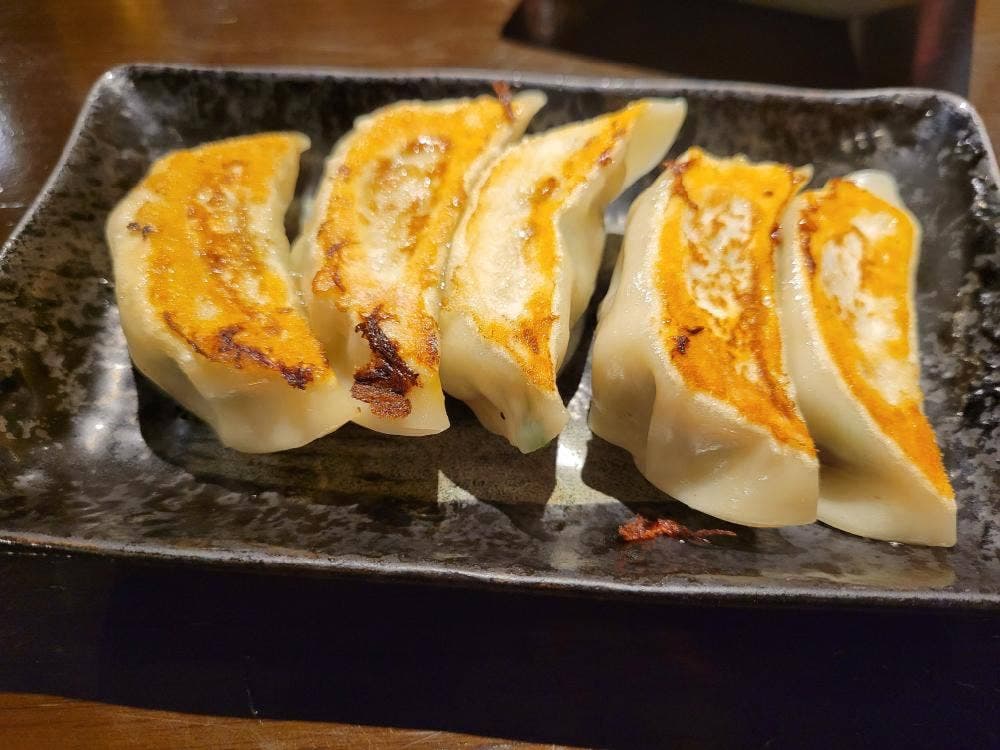 餃子居酒屋 池まる餃子