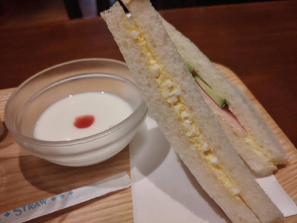 cafe DAPHNE