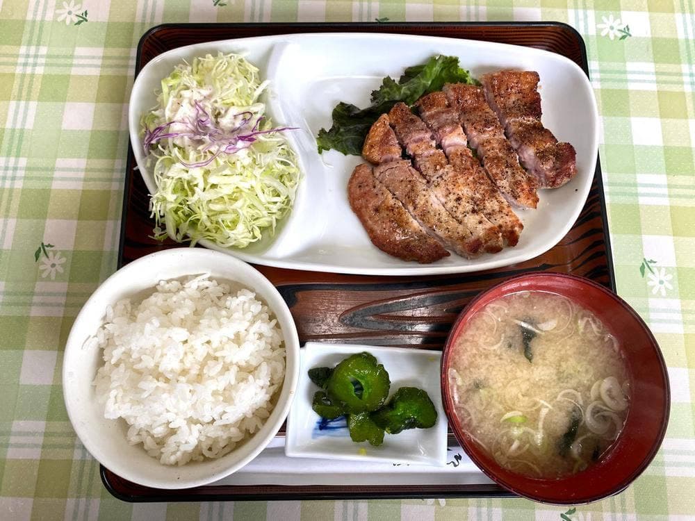 食堂大和