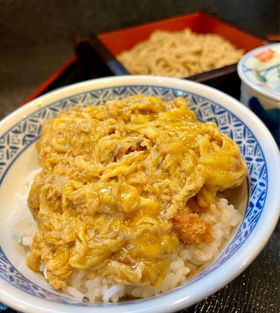 ひらのや山の神店