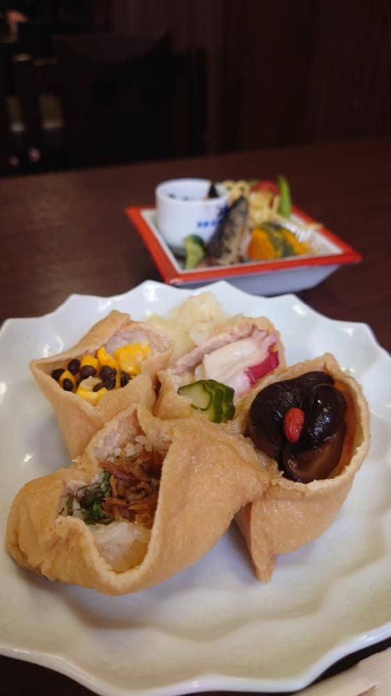 いなり家こんこん