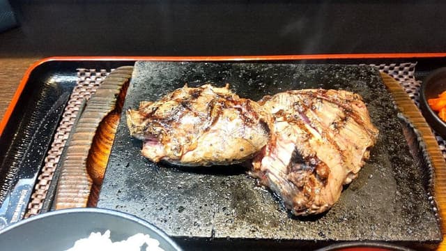 感動の肉と米 辻本通店 - サブ画像1