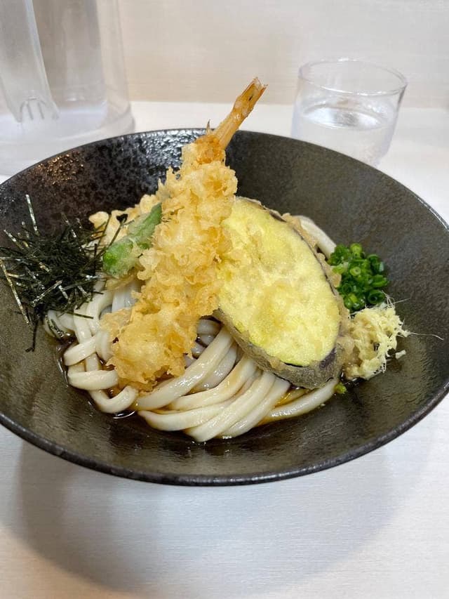 うえさか手打うどん店 - サブ画像2