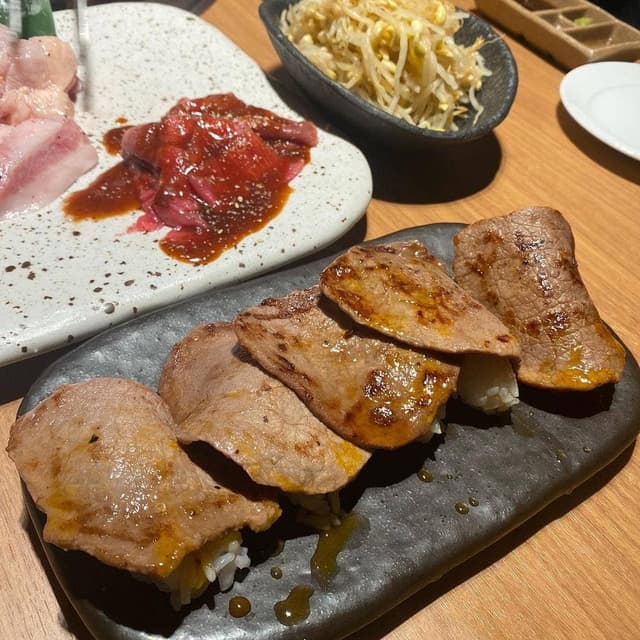 焼肉・にくなべ屋 神戸びいどろ 大船店 - サブ画像2