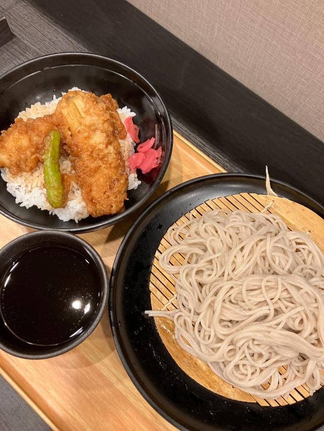 小諸そば 金杉橋店 - サブ画像1