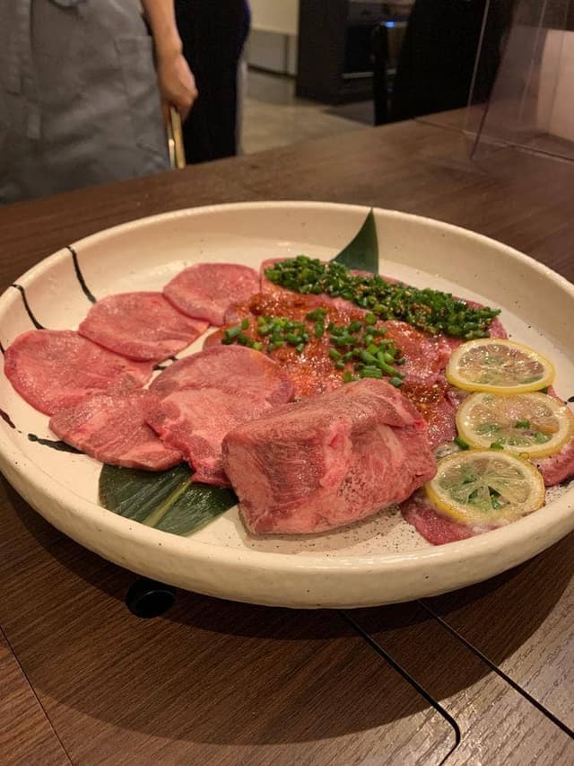 黒タン焼肉 青木 - サブ画像1