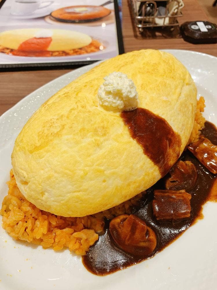 サロン卵と私 イオンモール四條畷店