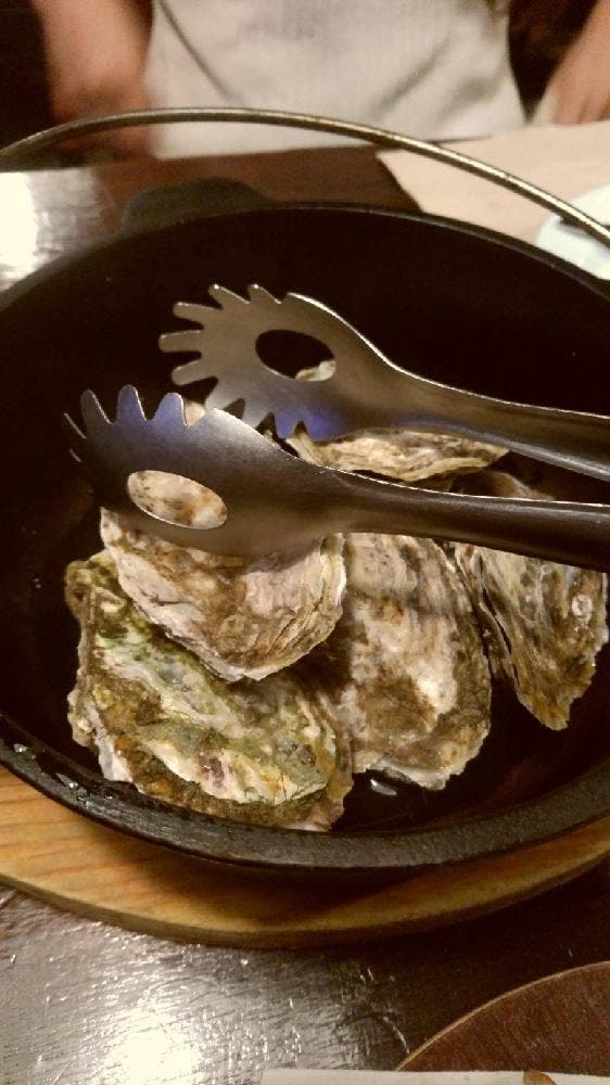 Oyster&Steak house es