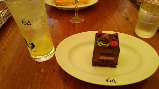 Bar&Bistro 64 - サブ画像3