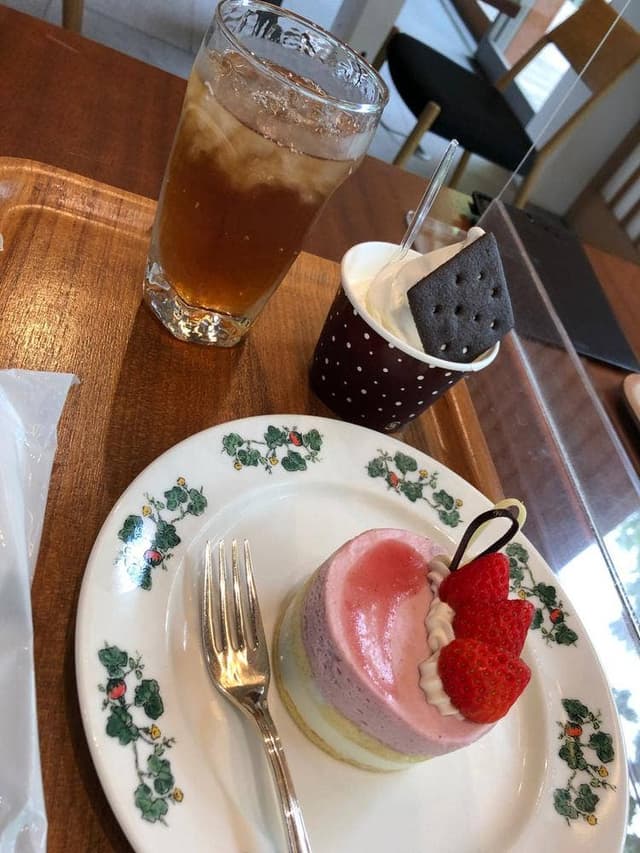 六花亭 神楽岡店 - サブ画像1