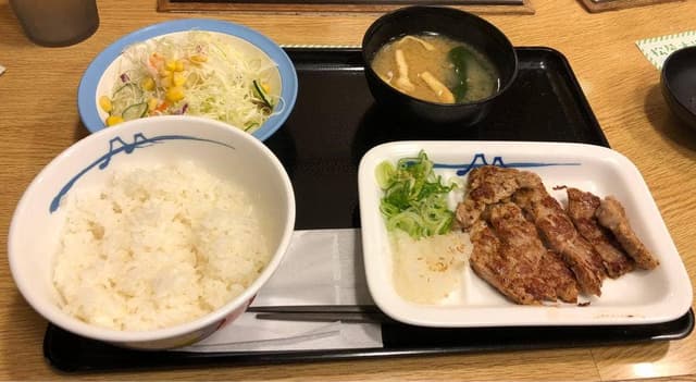 松屋 新橋3丁目店 - サブ画像3