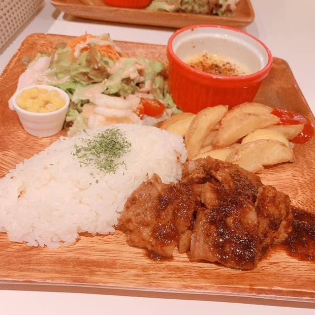 LUFFLE CAFE - サブ画像2