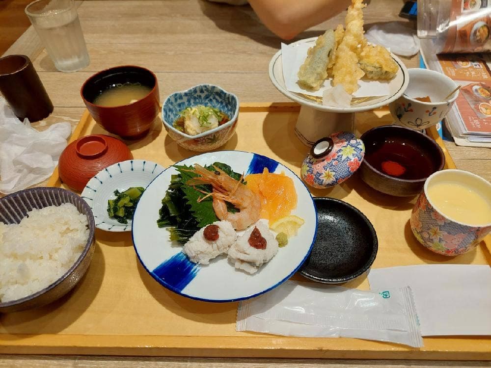 かかし イオンモール神戸南店