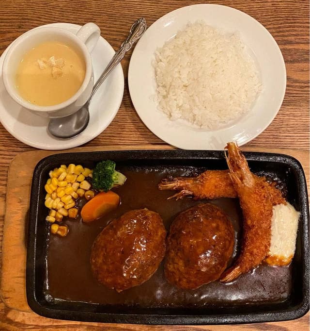 手作りハンバーグ ラルコーン 魚町店 - サブ画像3