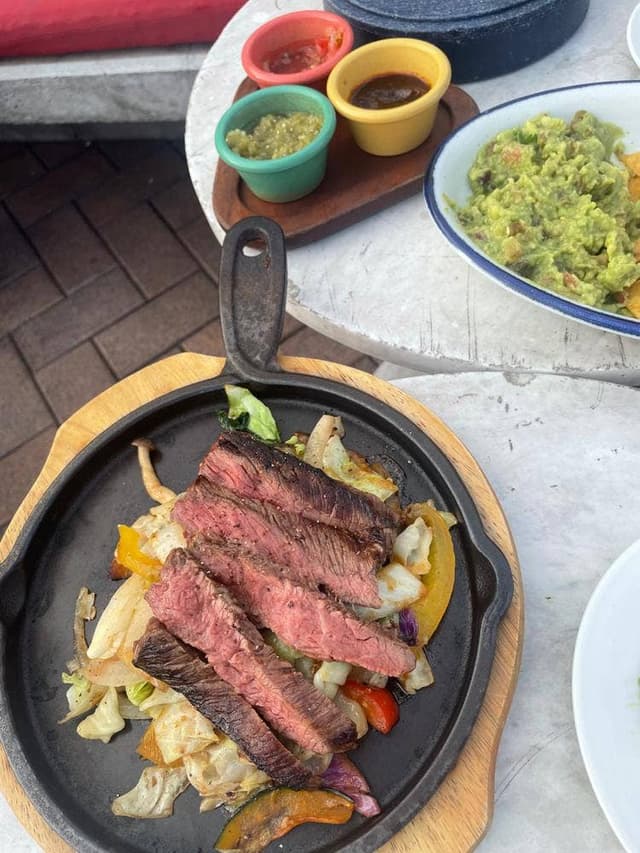 HACIENDA DEL CIELO - サブ画像1