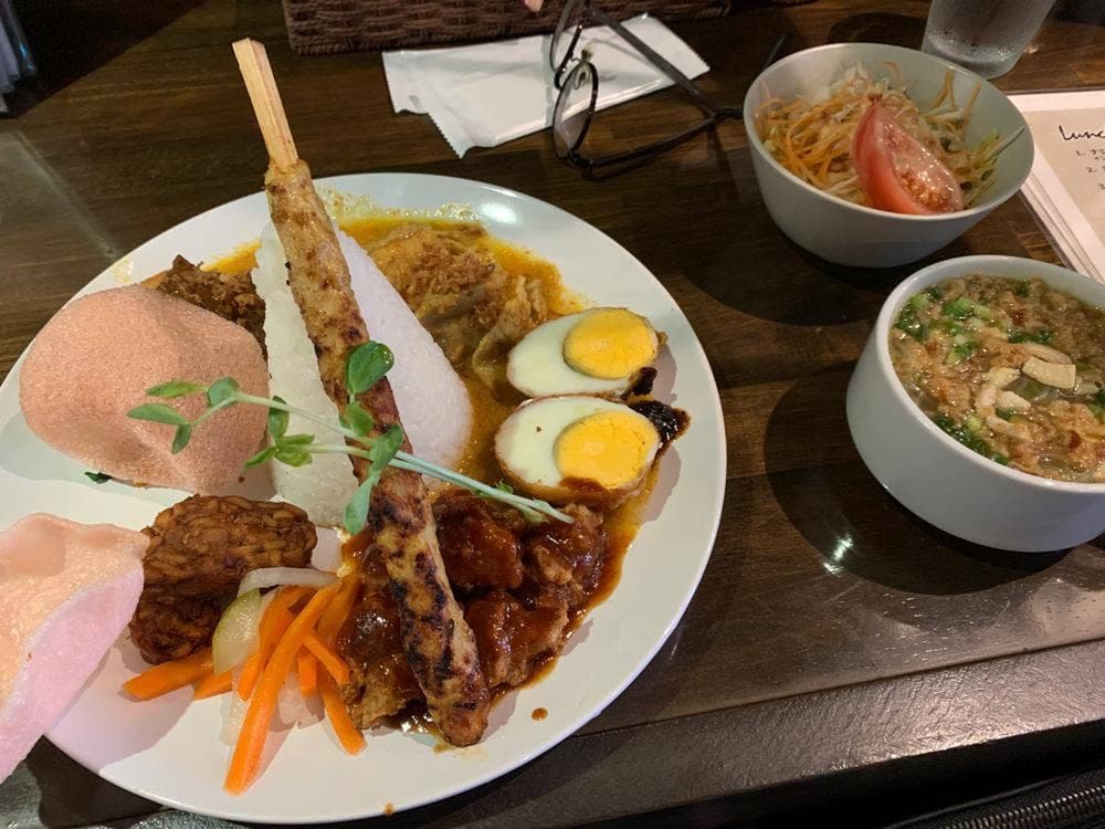ワルン スミニャック