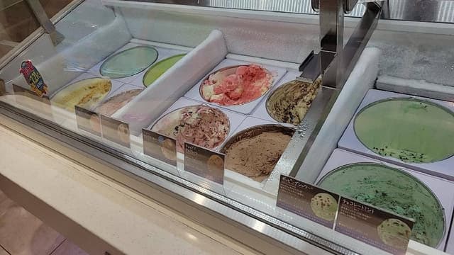 サーティワンアイスクリーム わらび店 - サブ画像1