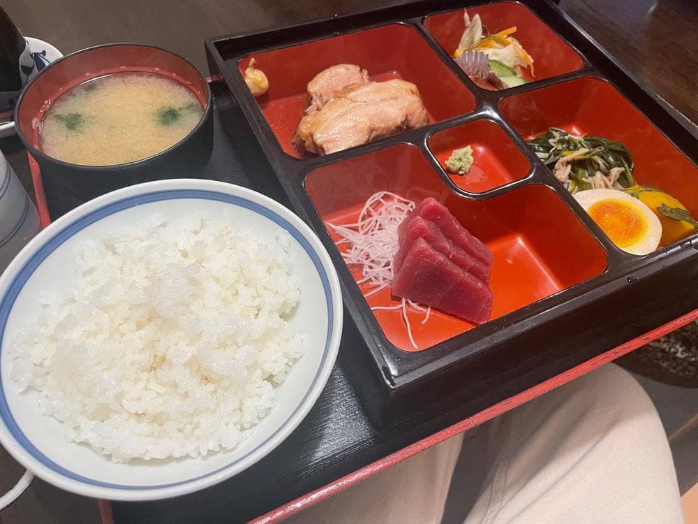 季節料理 つくし