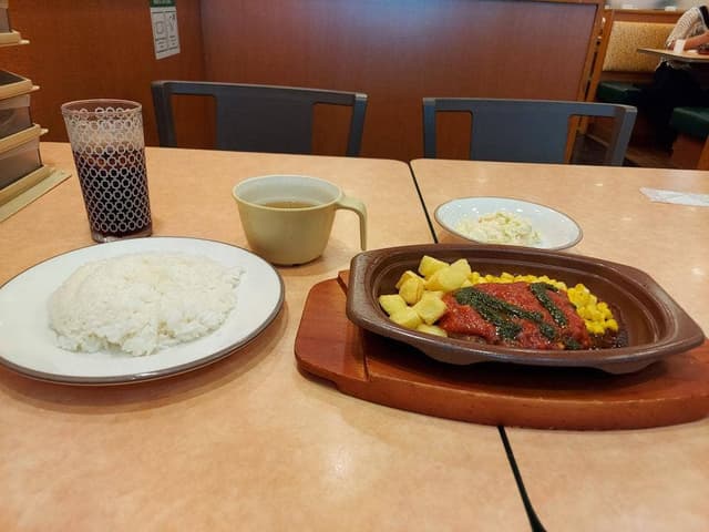 サイゼリヤ ガーデンパーク和歌山店 - サブ画像1