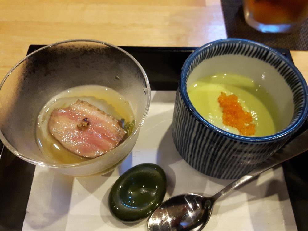 炭火割烹とも