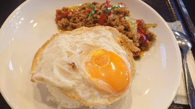 バンセーン アロイチンチン 西新橋店 - サブ画像1