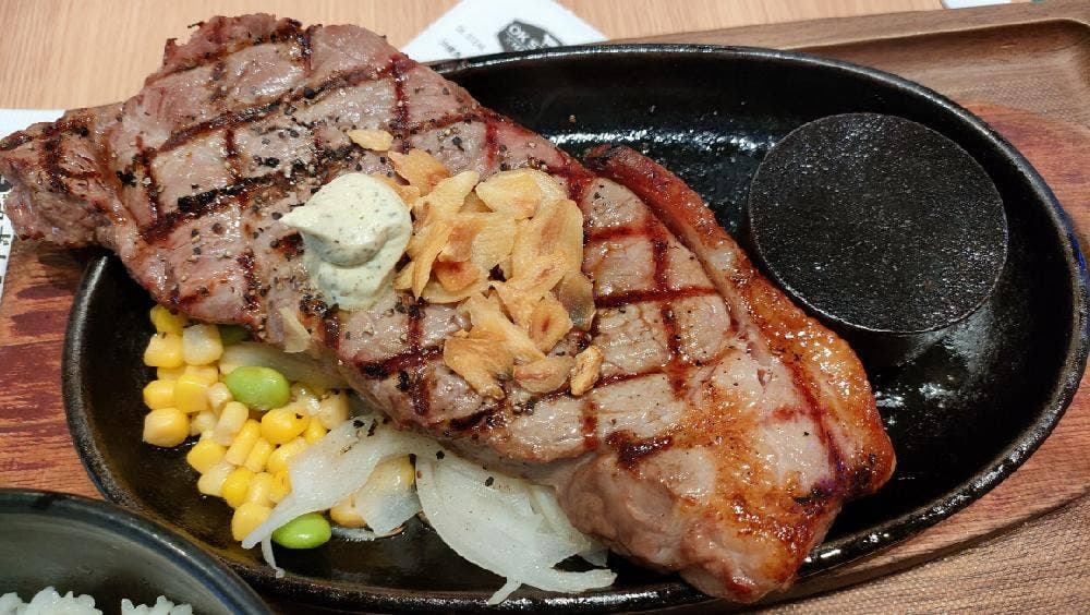 OK STEAK x HAMBURG イーアス沖縄豊崎