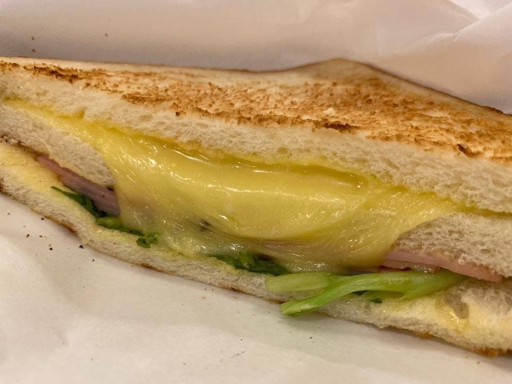 カフェ・ベローチェ 外苑前店