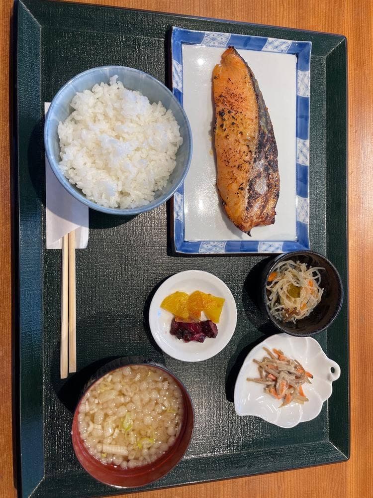 よりみち食堂 YAKKO