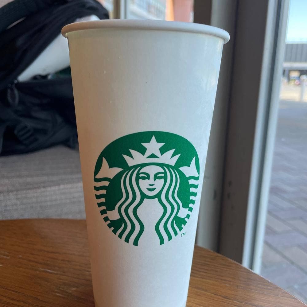 スターバックス コーヒー イオンモール新居浜店