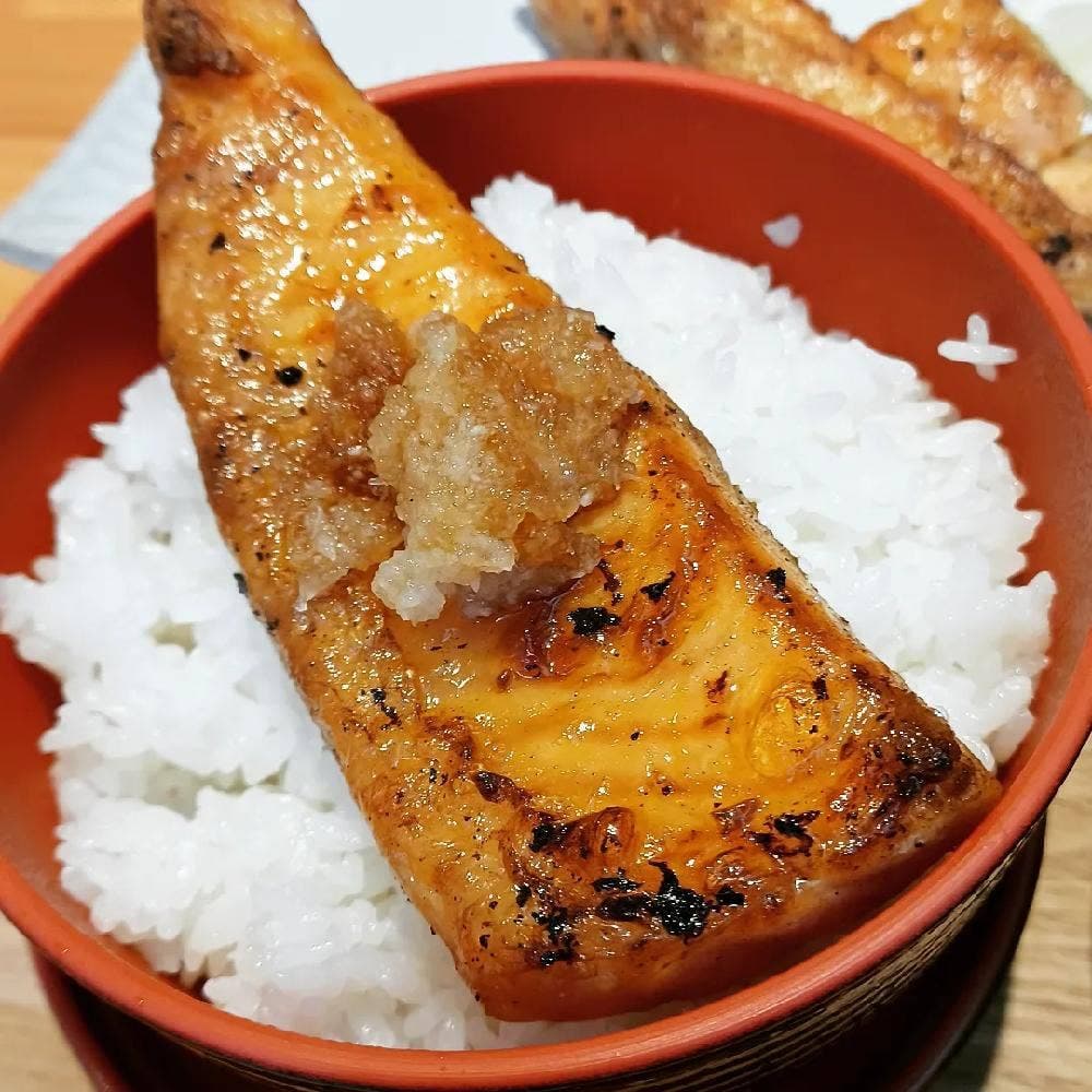 炉端食堂 嘉とう