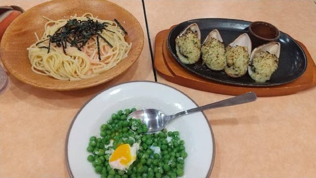 サイゼリヤ 神戸国際会館前店 - サブ画像1