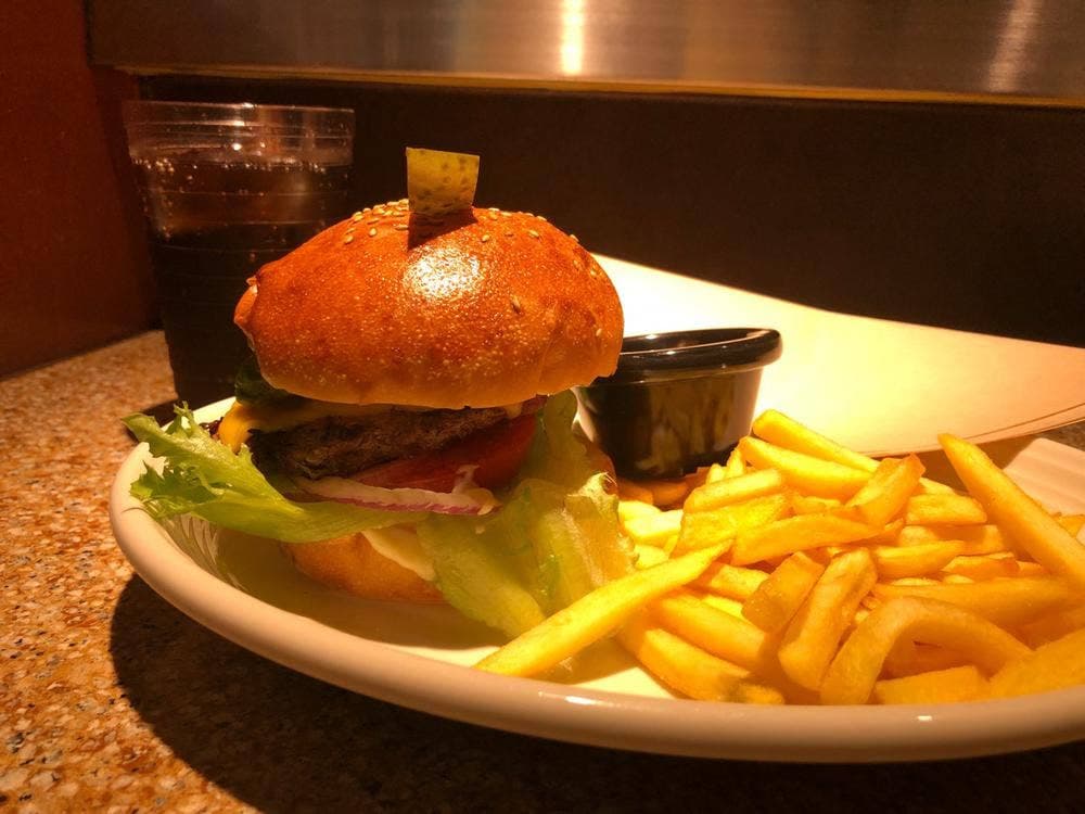 Wolfgang Puck Express 大手町ビル店