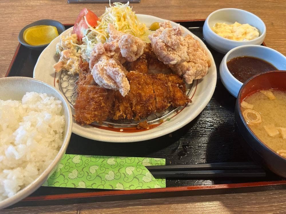 鳥良商店 横須賀中央店