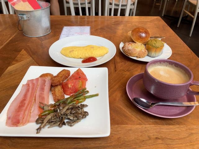 DINING&BAR LAVAROCK - サブ画像3