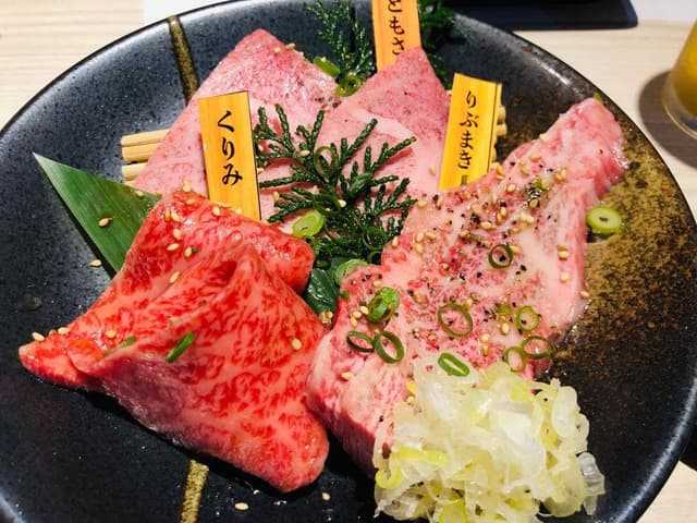焼肉ホルモン 城の市場 - サブ画像2