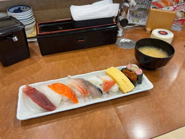 回転寿司 えりも岬 菊水元町店 - サブ画像3