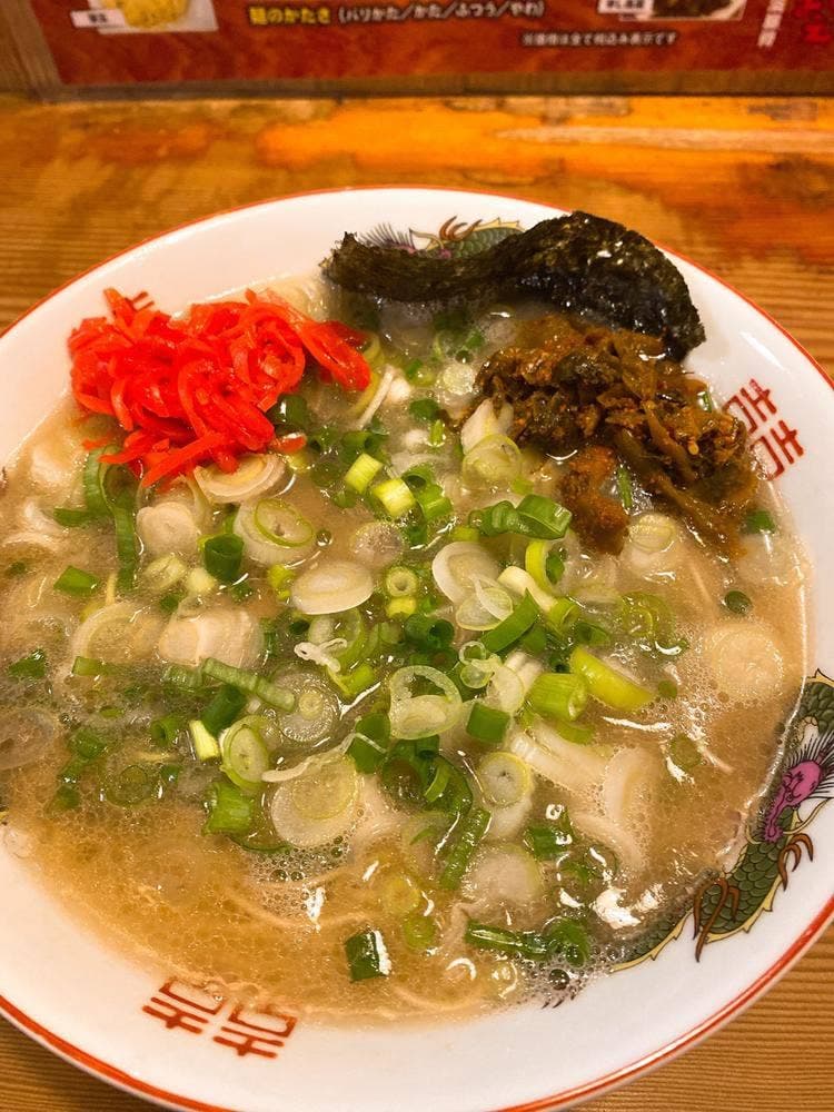長浜豚骨まるえいラーメン