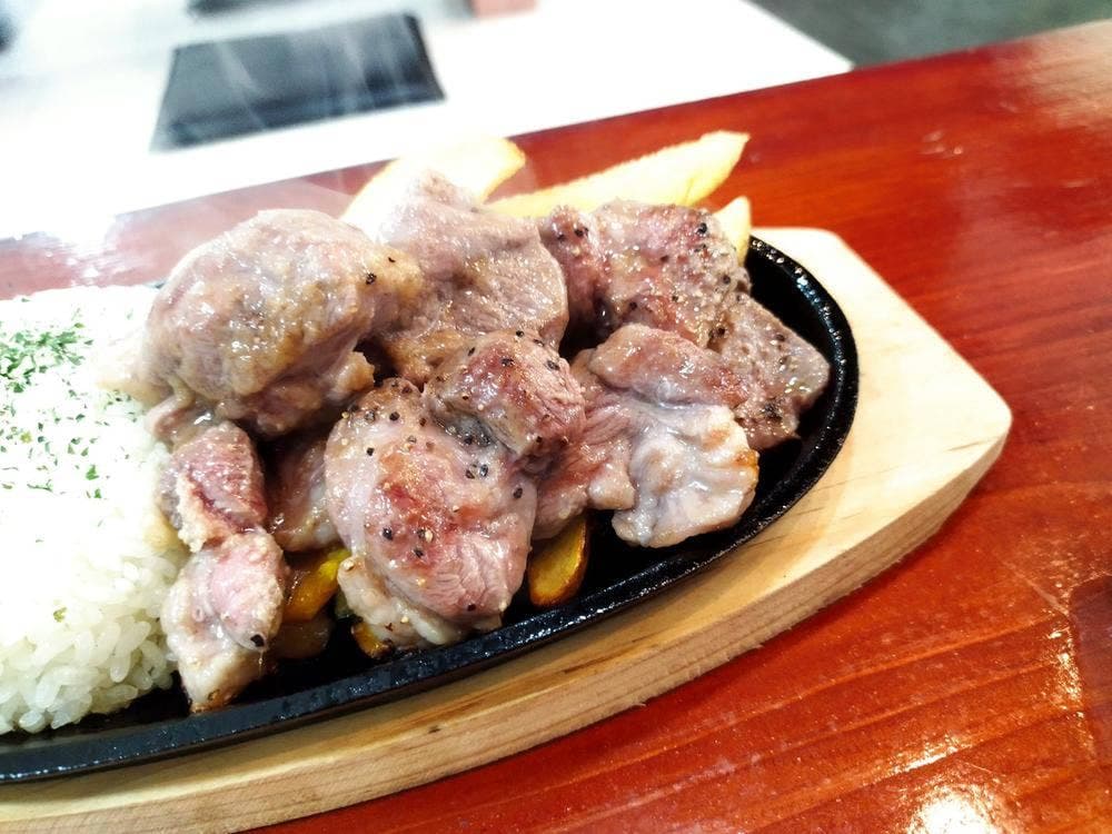 蔵キッチン とんがらし亭