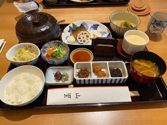 日本料理 山里 - サブ画像1