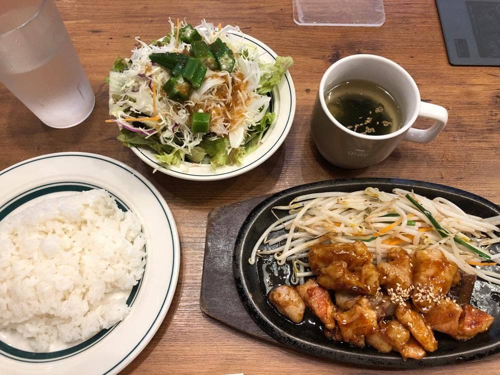 鉄板焼天神ホルモン イオンモール筑紫野店