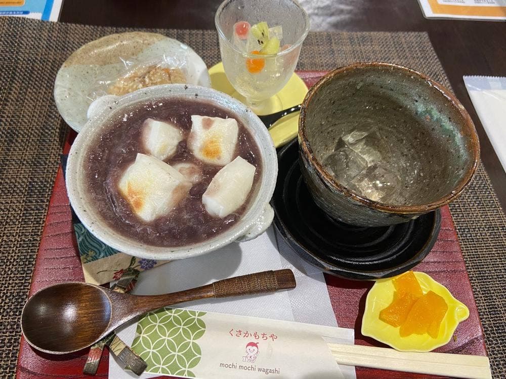 甘味堂 くさかもちや