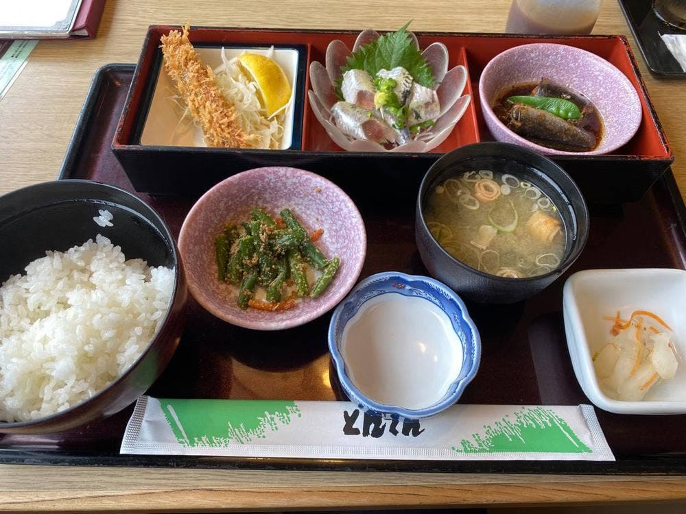 とんでん 勝田台店