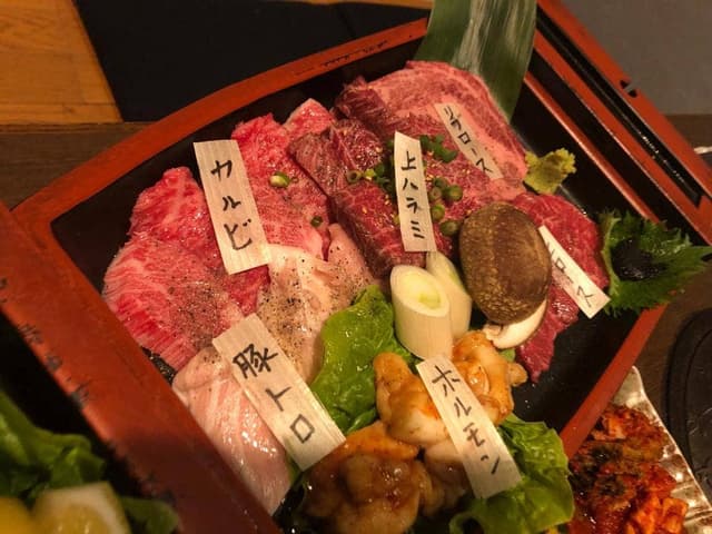 焼肉赤煉瓦 向島店 - サブ画像1