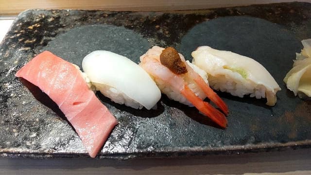 能登前寿司 千代ずし - サブ画像1