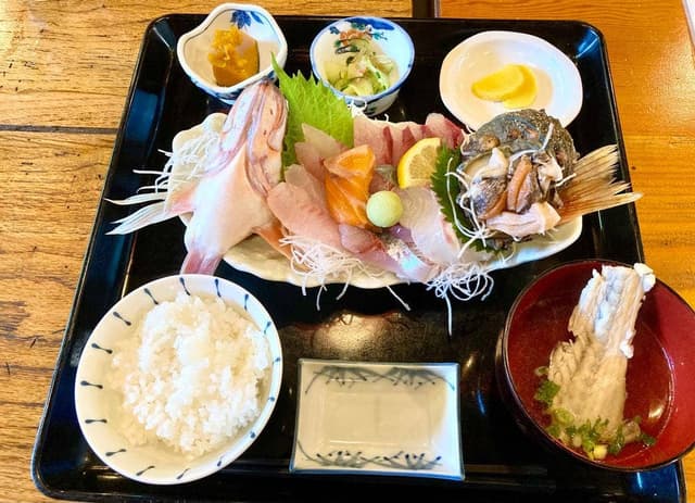 cafe&炭火焼 なぎさgarden - サブ画像1