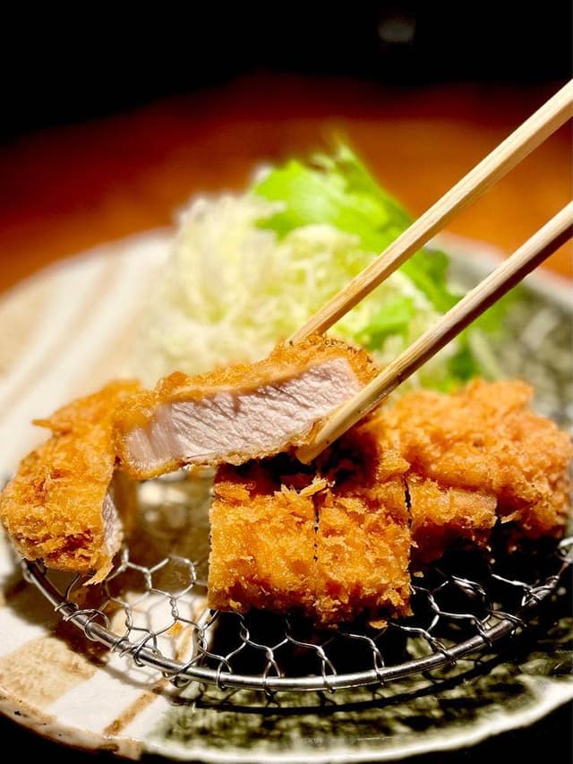 名代とんかつ かつくら 成城コルティ店 - サブ画像1